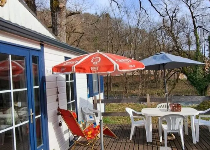 Bord De Riviere * 班纳萨克